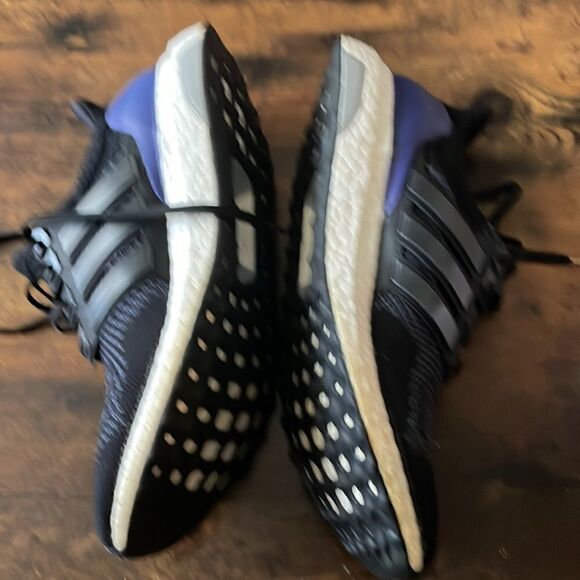 ADIDAS ULTRABOOST 1.0 'OG' Sneakers Size 8.5/ Excellent - Picture 5 of 9